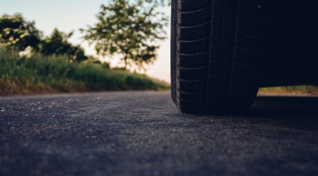 Types of tread in automobile tires