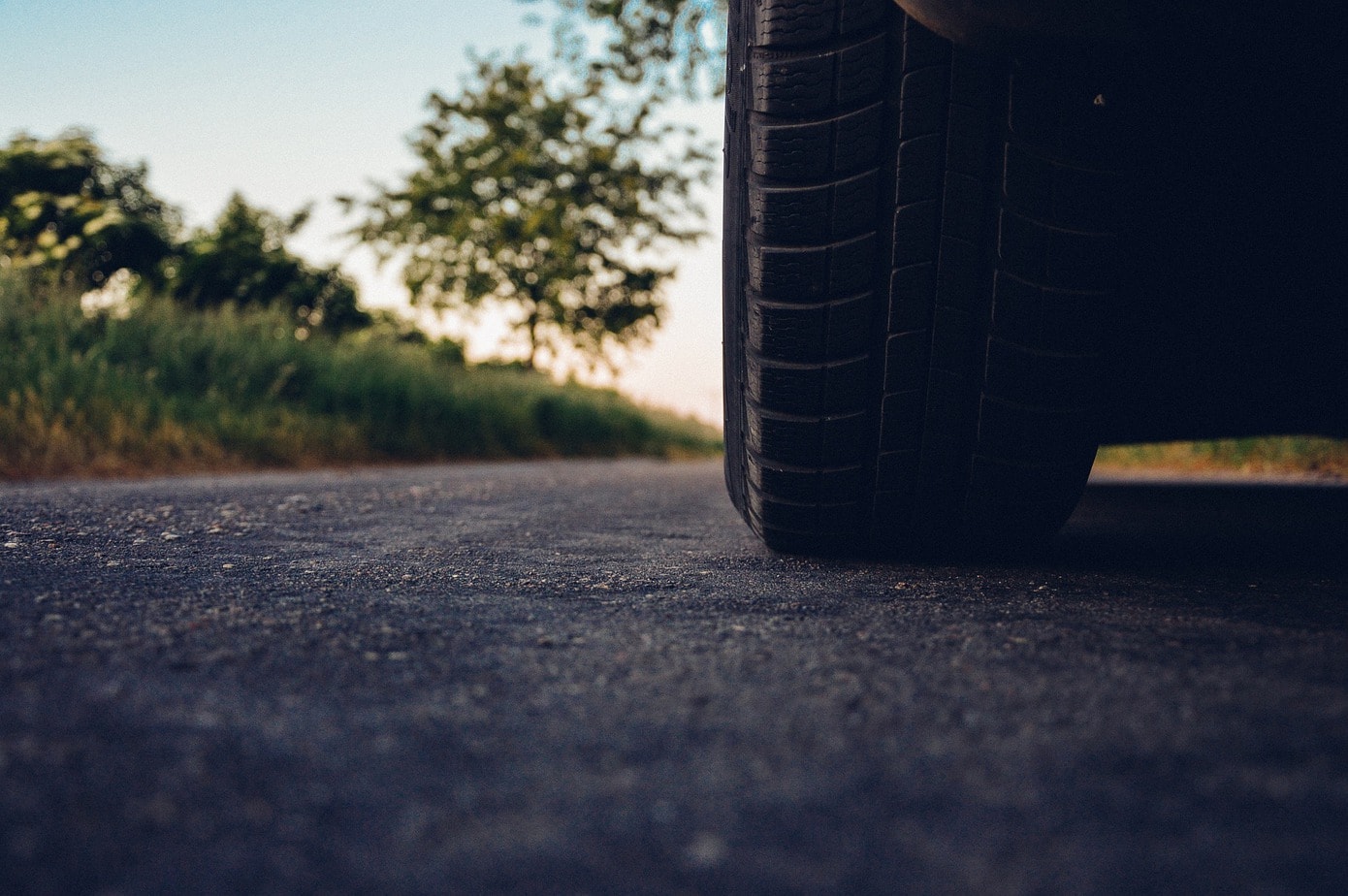 Types of tread in automobile tires